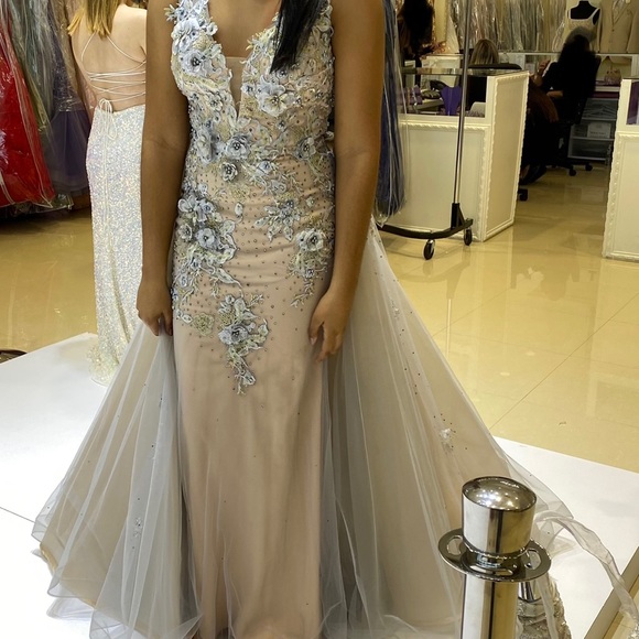 Cecilia Couture Gown - Picture 5 of 5